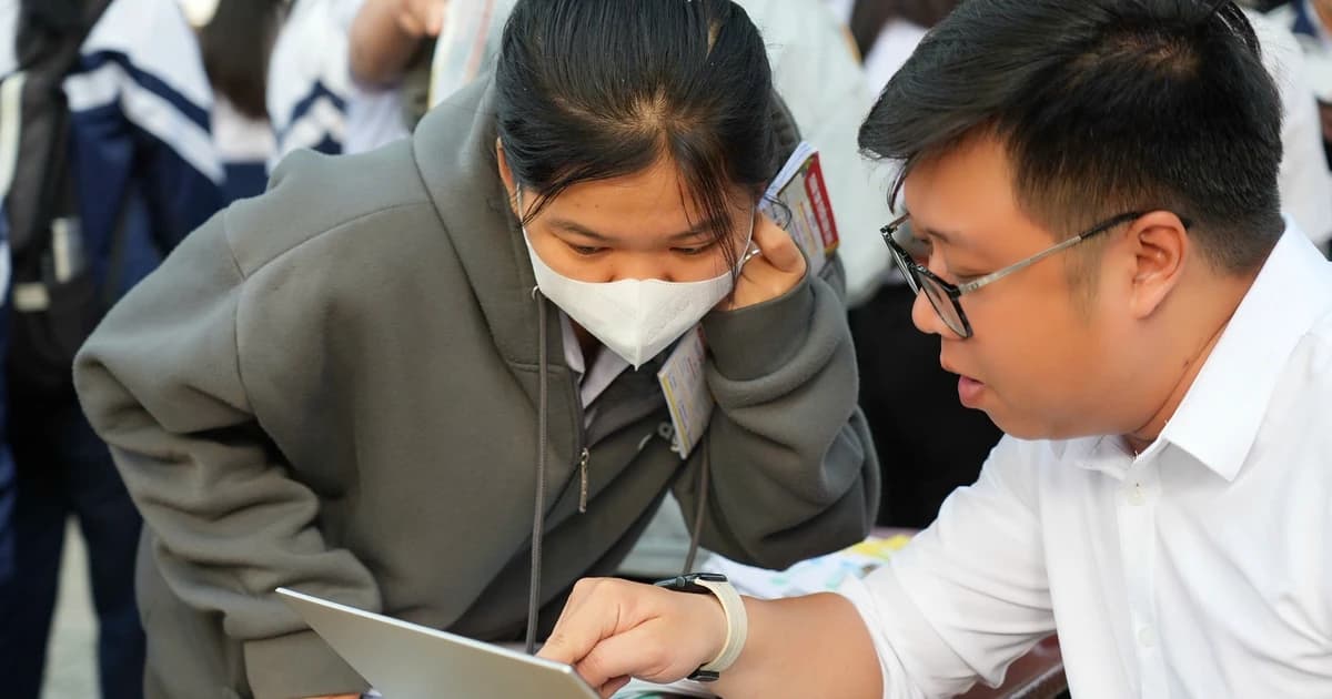 Ứng dụng AI vào truyền thông tuyển sinh