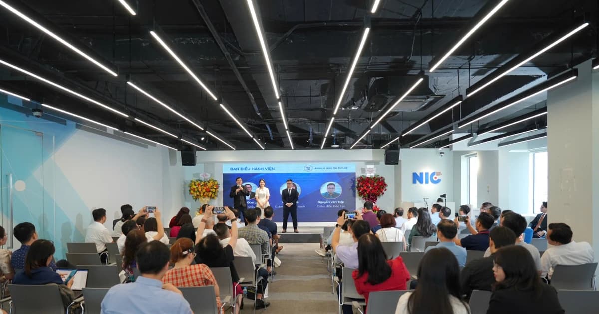 Đào tạo 1.000 giảng viên AI phổ cập trí tuệ nhân tạo toàn dân