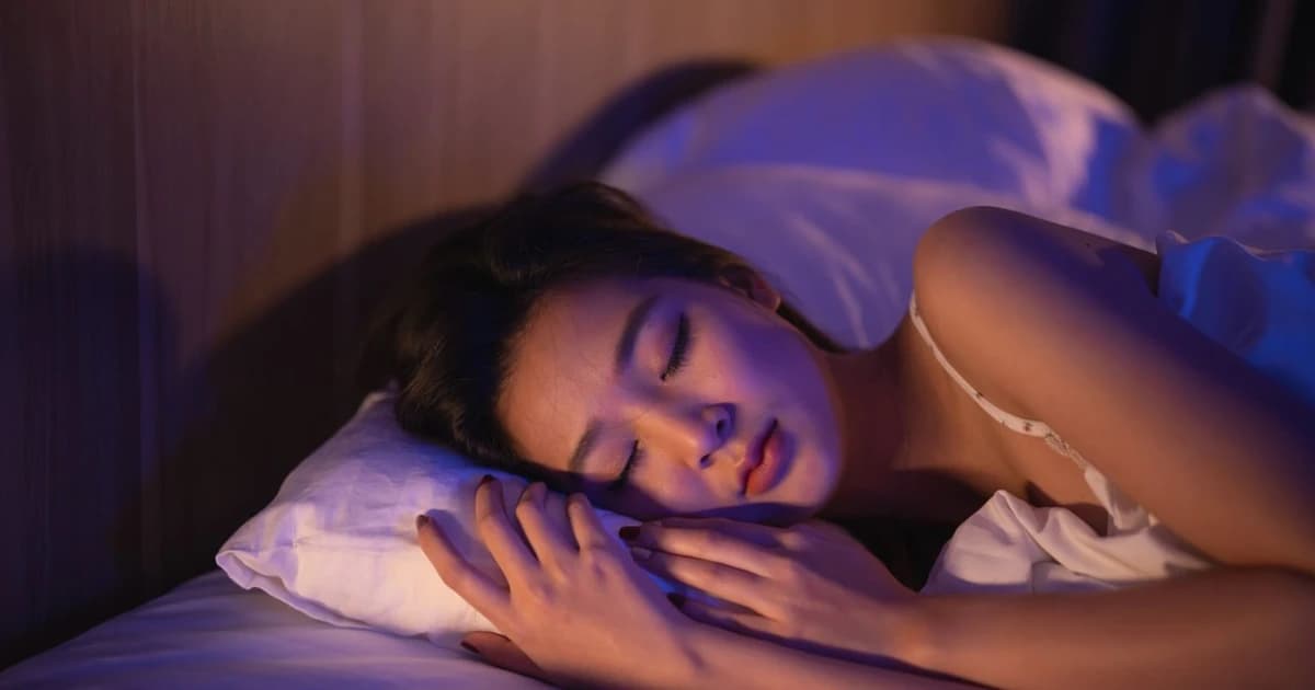 Tư thế ngủ tiết lộ điều gì về sức khỏe của bạn?