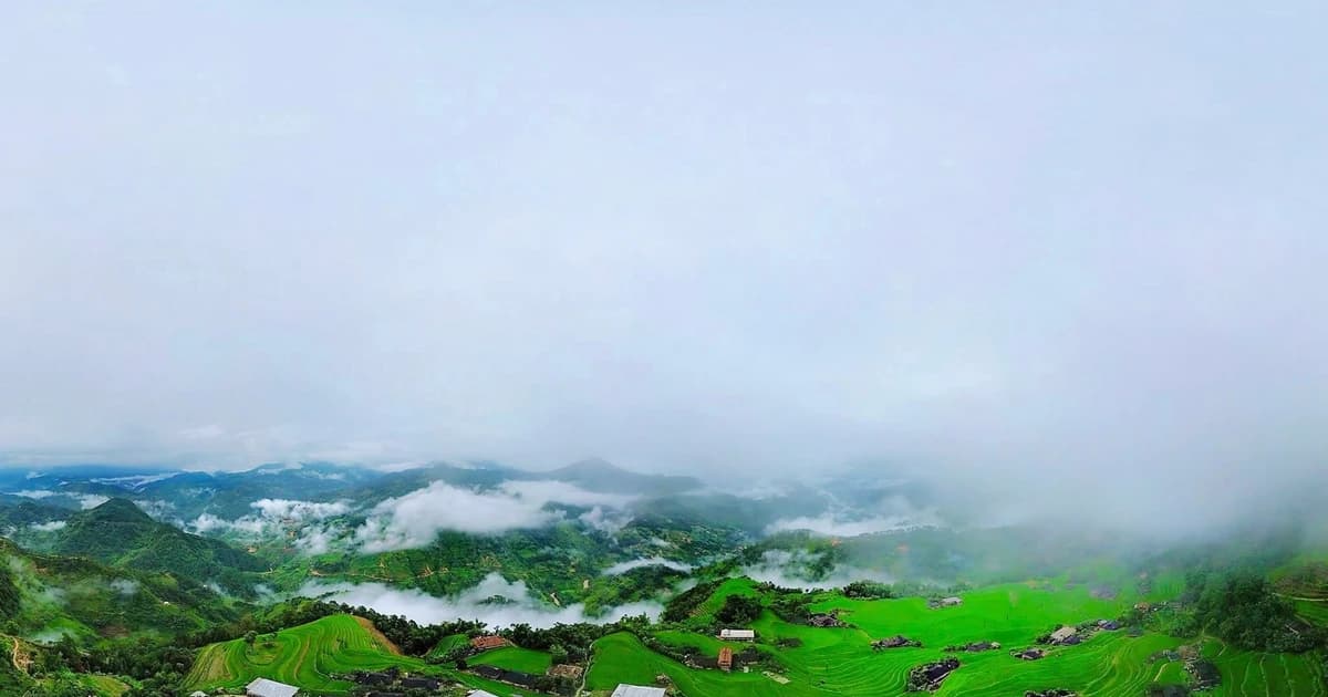 Độc đáo ruộng bậc thang Bản Phùng