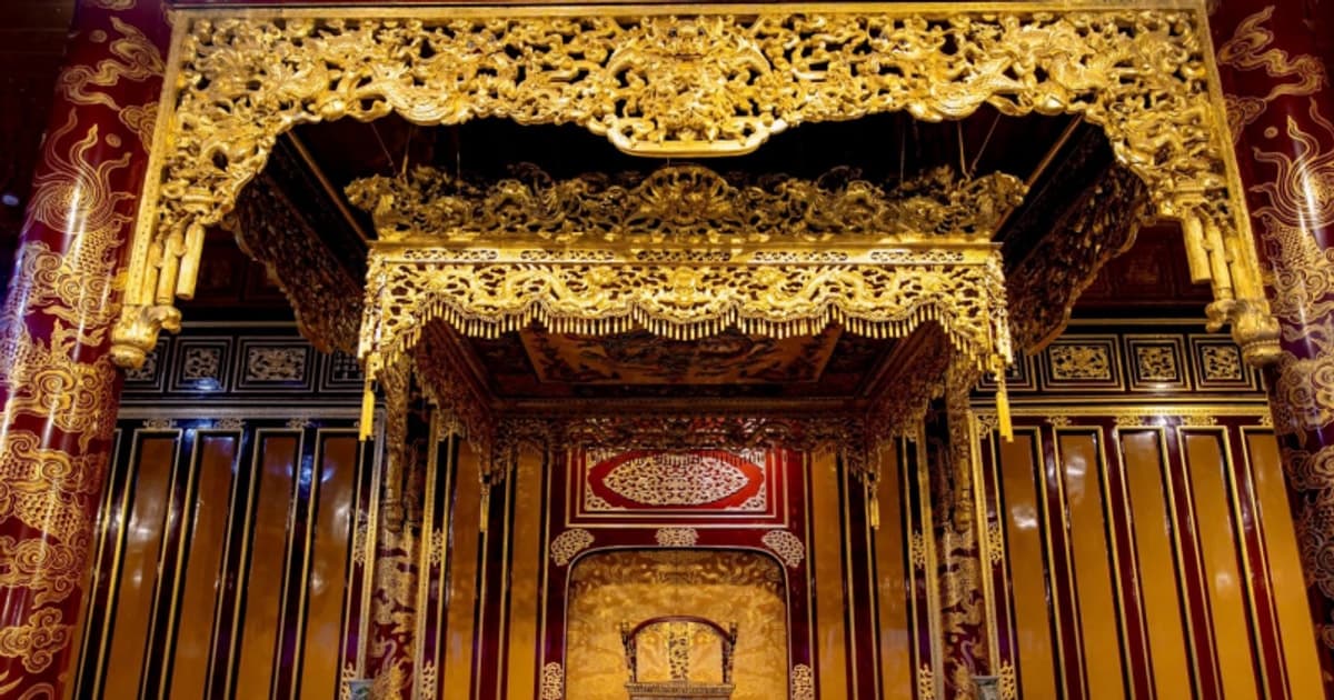 Huế ban hành kế hoạch phục chế Ngai vua triều Nguyễn bị bẻ gãy