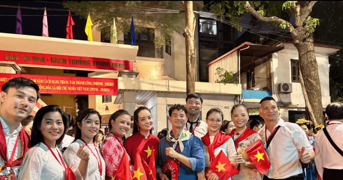 Tiết mục nghệ thuật đặc biệt với 80 ca sĩ hòa giọng tại Lễ diễu binh, diễu hành 2/9