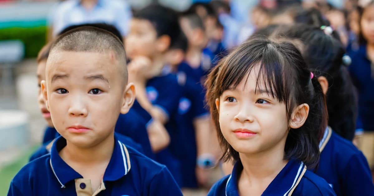 Học sinh Hà Nội học chuyên đề kỹ năng sống sau khai giảng