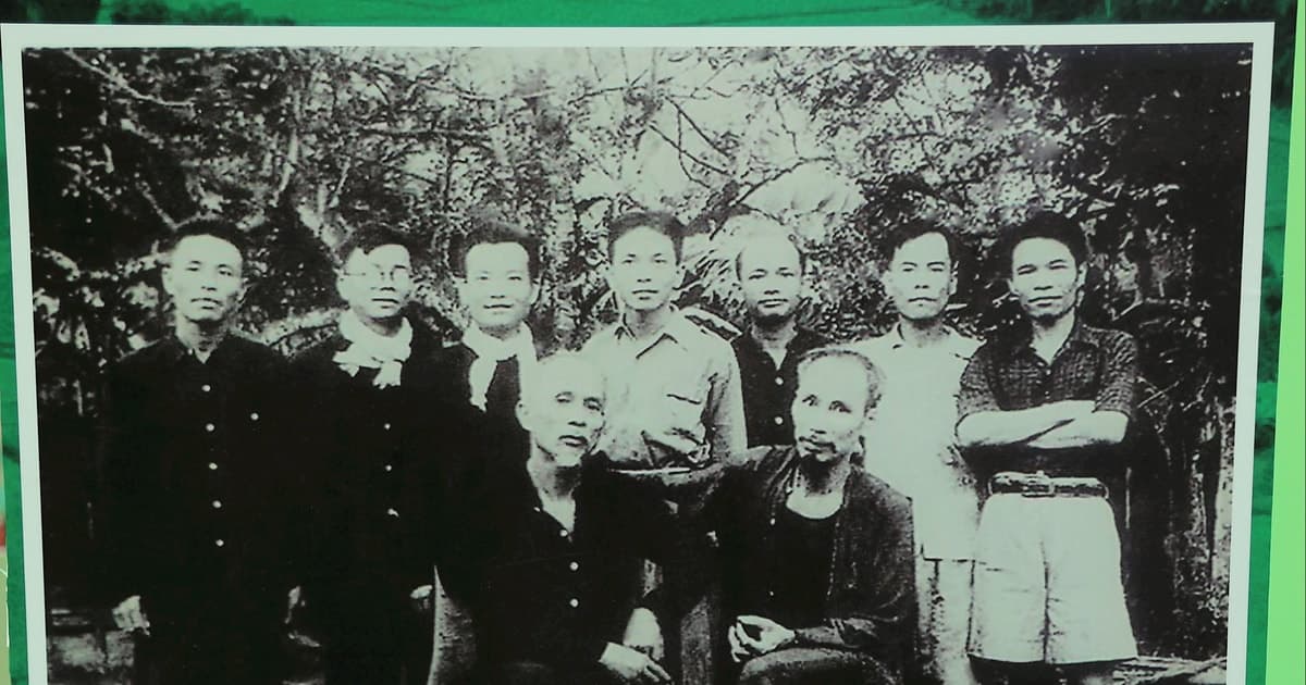 Những hình ảnh tư liệu quý về các lãnh đạo Đảng, Nhà nước thời kỳ kháng chiến tại Triển lãm thành tựu Đất nước