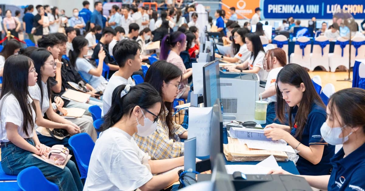 Tạo điều kiện thuận lợi cho tân sinh viên nhập học