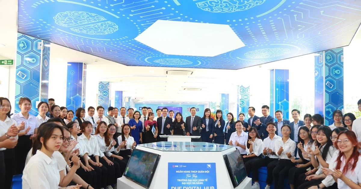 Tiên phong phát triển nhân lực chất lượng cao cho kinh tế số và hội nhập quốc tế