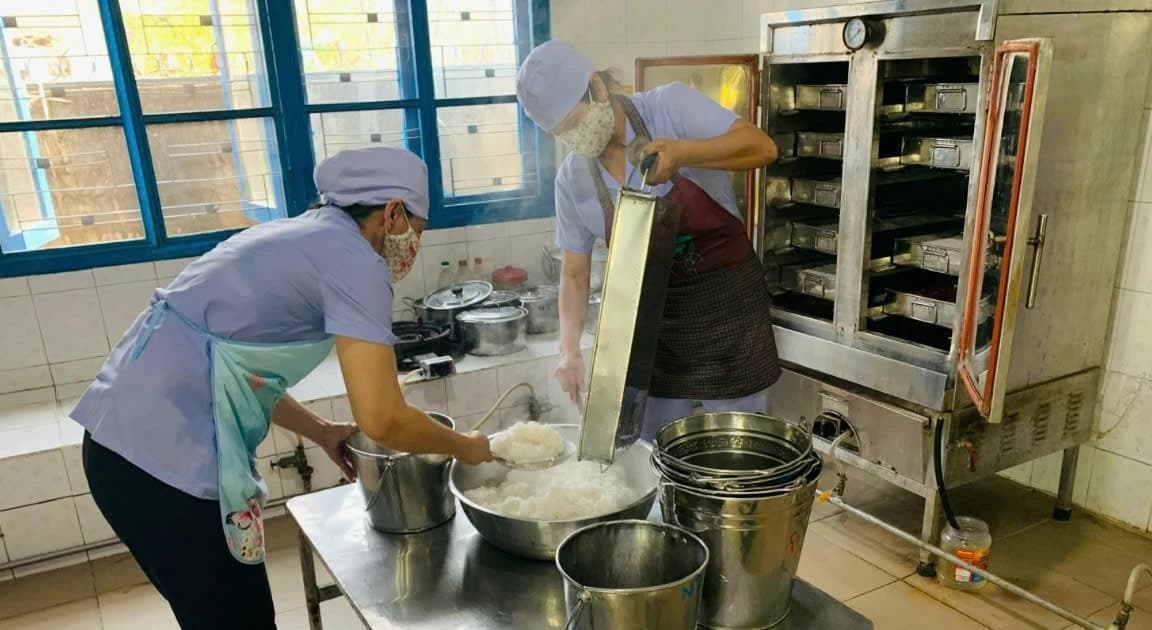 Sở GD&ĐT Lâm Đồng yêu cầu báo cáo khó khăn khi tổ chức bán trú ở cấp tiểu học