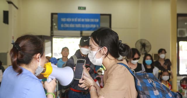 Đường sắt tiếp nhận đăng ký mua vé tàu tập thể Tết Bính Ngọ 2026