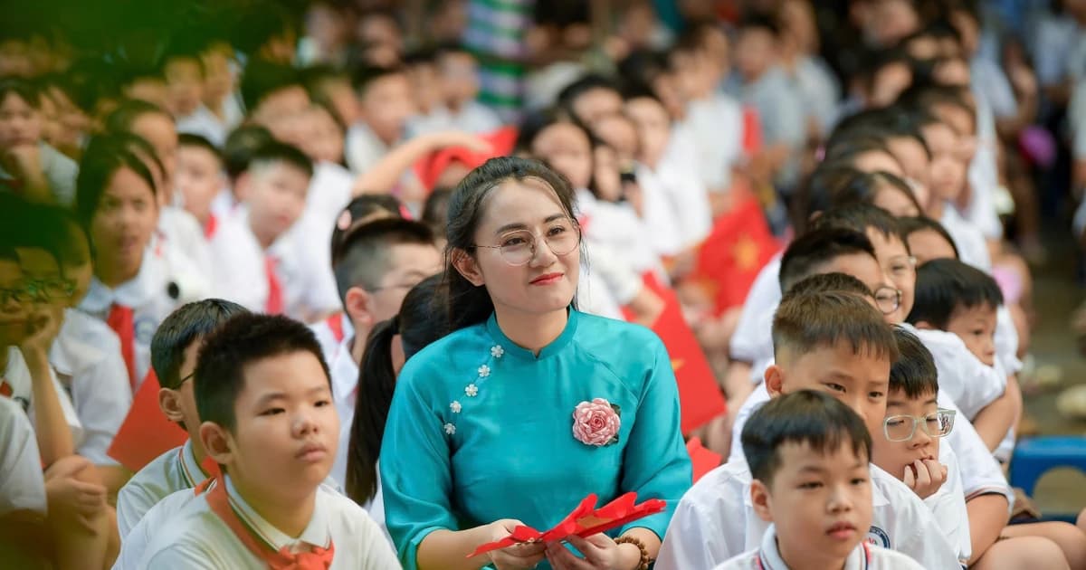 Tăng lương, điều chỉnh phụ cấp: Ấm lòng đội ngũ nhà giáo