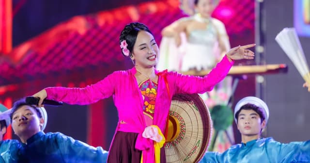 NSND Thu Huyền giữ chức Giám đốc Nhà hát Chèo Hà Nội