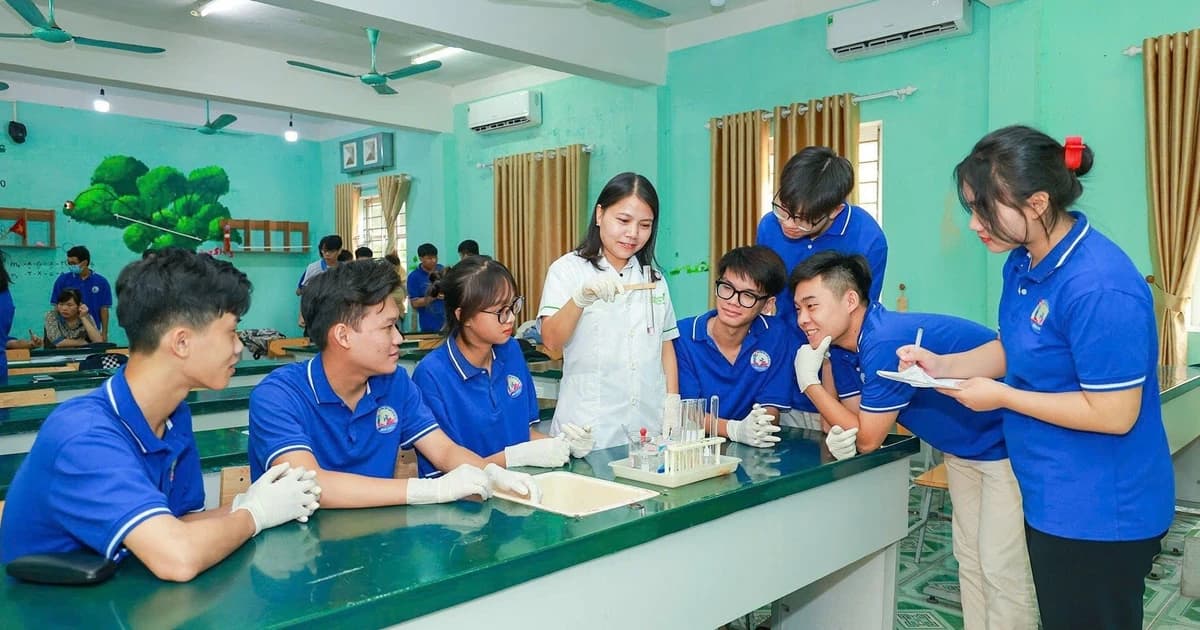 Hiệu trưởng có thể tuyển dụng giáo viên: Cần thực tâm, thực tài