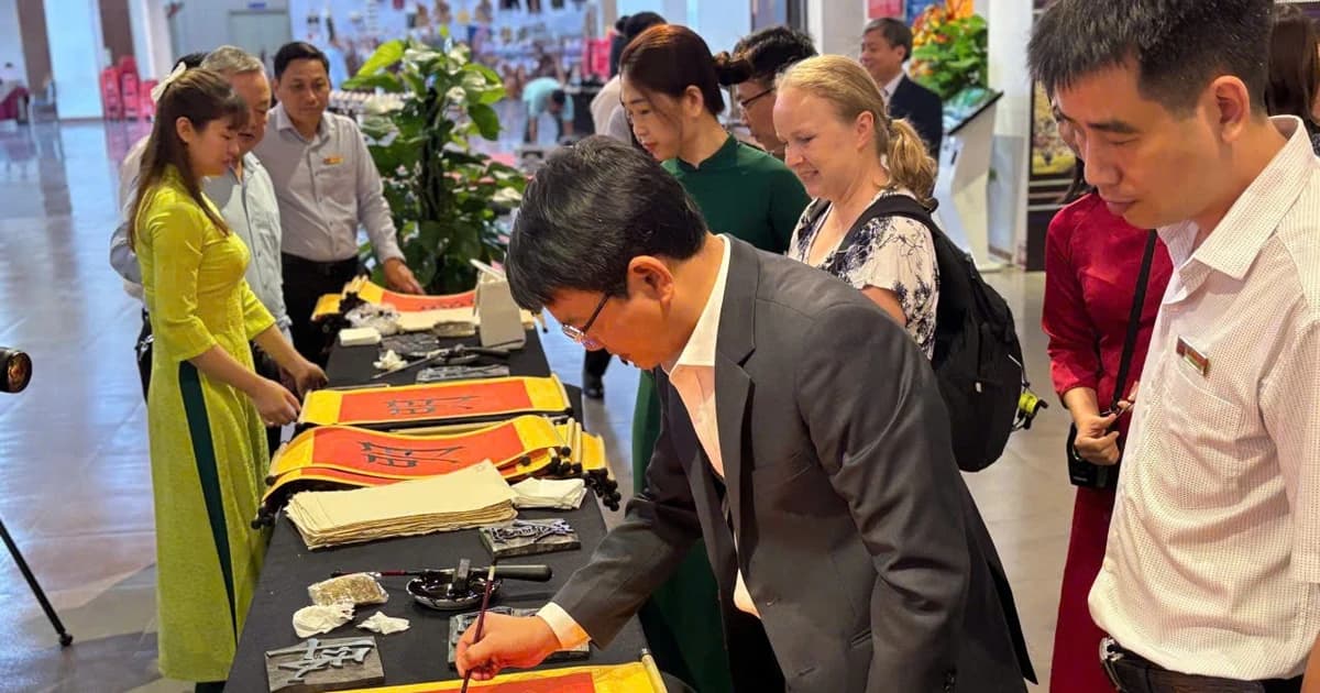 Đưa di sản nghìn năm Thăng Long đến đại ngàn Tây Nguyên