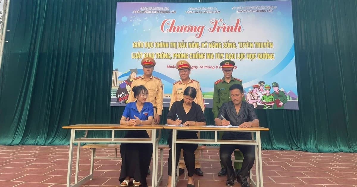 Giáo dục chính trị tư tưởng: Nhiệm vụ của cả hệ thống chính trị, gia đình và xã hội