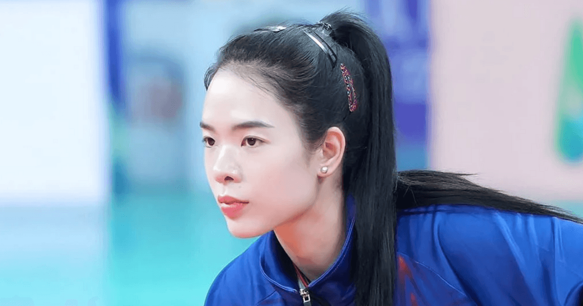 Nhan sắc nữ vận động viên bóng chuyền được chọn cầm cờ cho đoàn Thể thao Việt Nam tại SEA Games 33