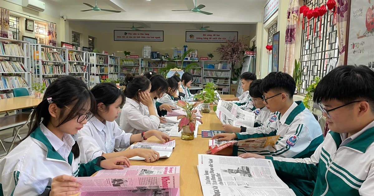 Người bạn đồng hành của nhà giáo