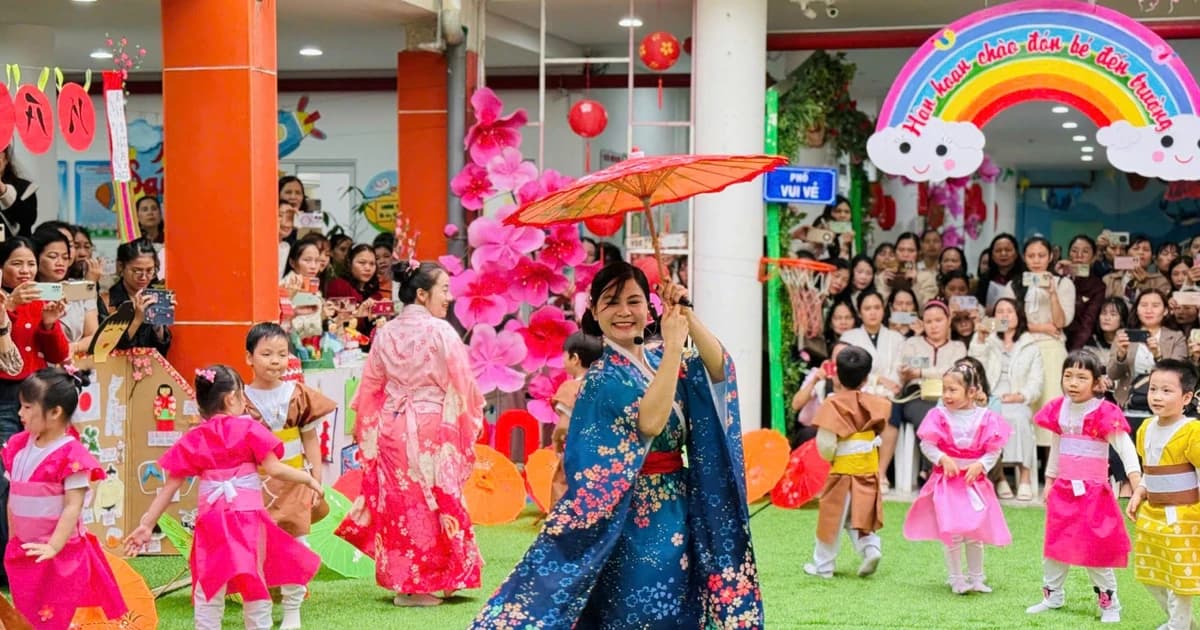 Thao giảng chuyên đề: Nối dài tri thức và tình yêu nghề