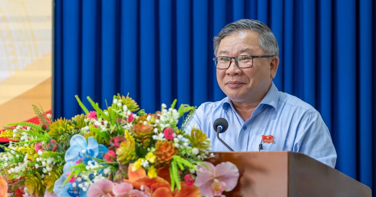 TS Hà Thúc Viên nhấn mạnh vai trò nguồn nhân lực khi tiếp xúc cử tri