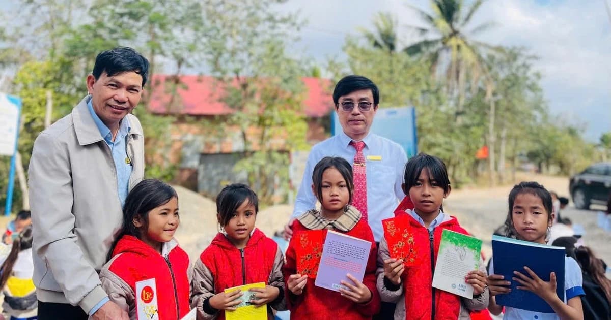 Quỹ học bổng quốc gia: Tầm nhìn dài hạn trong chính sách hỗ trợ người học