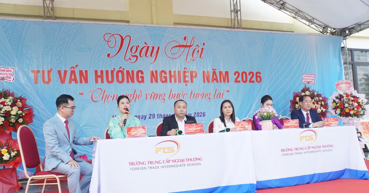 Vững bước tương lai cùng nhà trường và doanh nghiệp