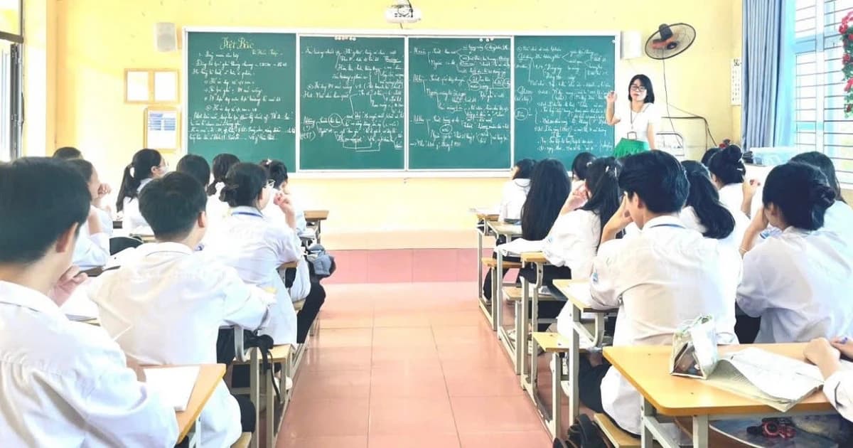 Chinh phục đề thi tốt nghiệp THPT: Mang 'hơi thở cuộc sống' vào bài giảng