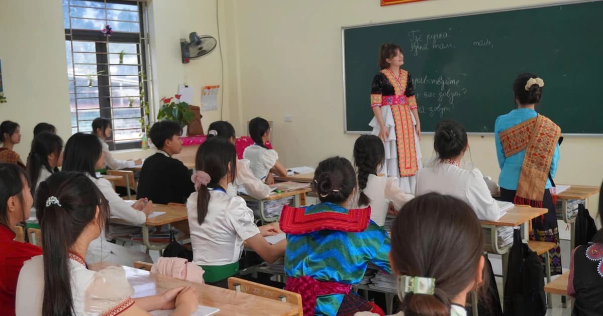Điện Biên mở khóa học tiếng Nga thứ hai cho học sinh vùng cao
