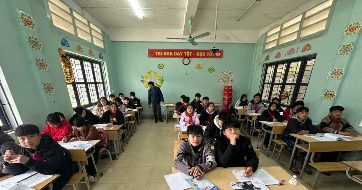 Giáo dục vùng khó mong gỡ 'nút thắt' nhân sự, tăng quyền tự chủ