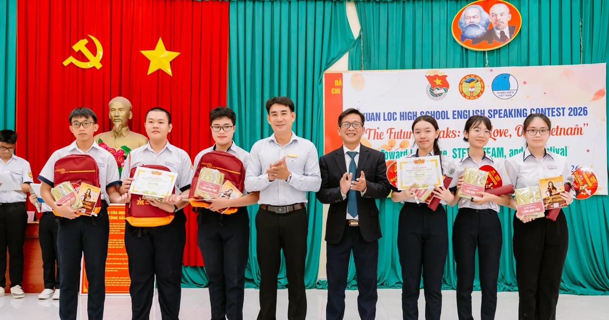 Trường Đại học Công nghệ Miền Đông tạo 'bệ phóng' ngoại ngữ cho học sinh THPT