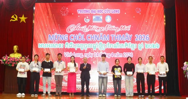 Rộn ràng tết Chôl Chnăm Thmây tại Trường Đại học Cửu Long