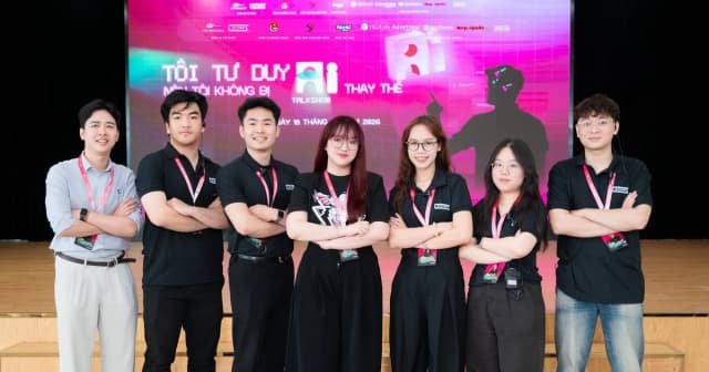 Sinh viên rèn tư duy phản biện trước AI