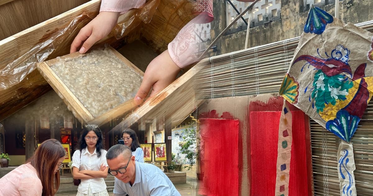 Trải nghiệm nghề làm giấy dó xưa giữa lòng phố cổ Hà Nội