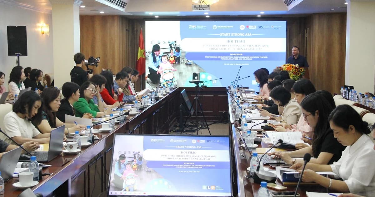 Củng cố chính sách để phát triển đội ngũ giáo viên mầm non