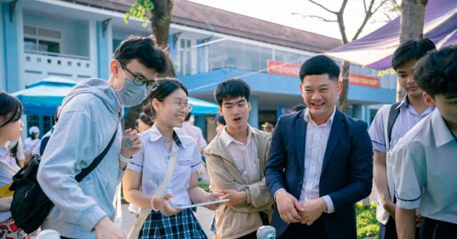 Mở hướng thu hút nhân lực chất lượng cao ngành Vật lý kỹ thuật