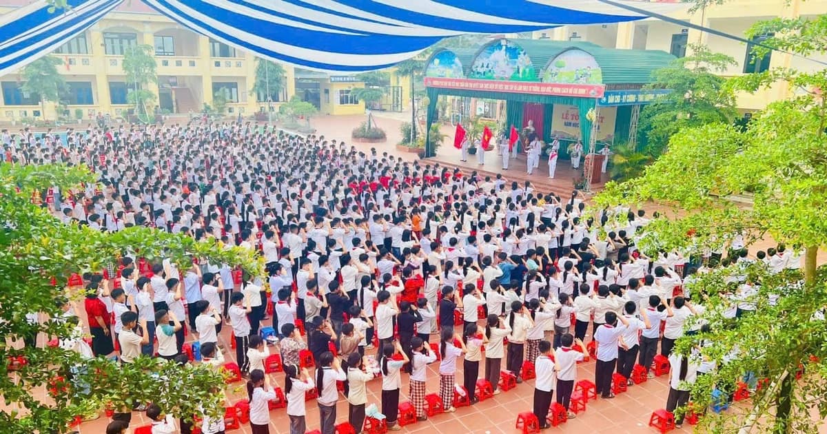 Từ gian khó đến những mùa quả ngọt tại Trường PTDTBT TH Trần Văn Thọ