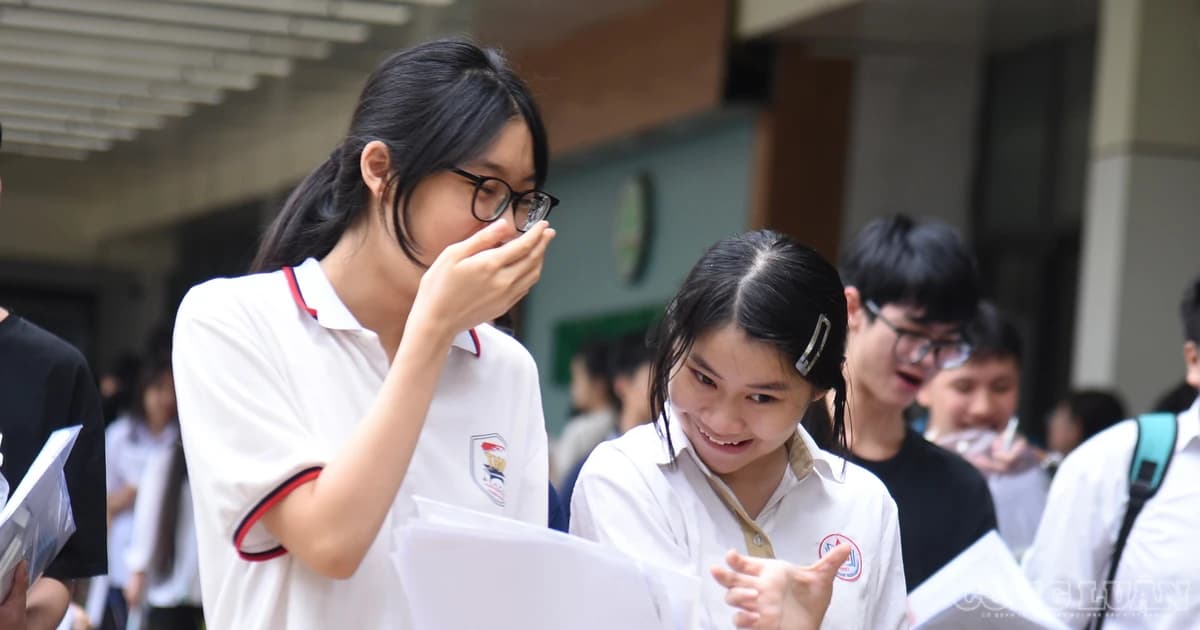 3 trường THPT dẫn đầu Hà Nội cùng lấy 26 điểm