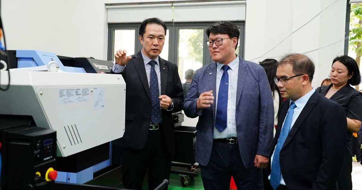 Đưa nghiên cứu khoa học vào thực tiễn: Đánh thức giá trị nghiên cứu