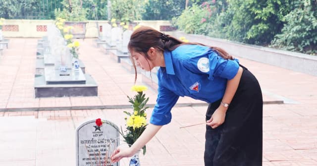 Thắp sáng ngọn lửa tri ân cho thế hệ trẻ nhân dịp 27/7