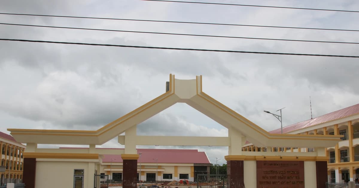 Học sinh vùng biên Đắk Lắk háo hức chờ ngày khánh thành trường liên cấp