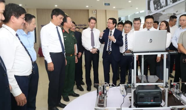 Đưa Nghị quyết 57 và 71 thành năng lực, sản phẩm thực tiễn