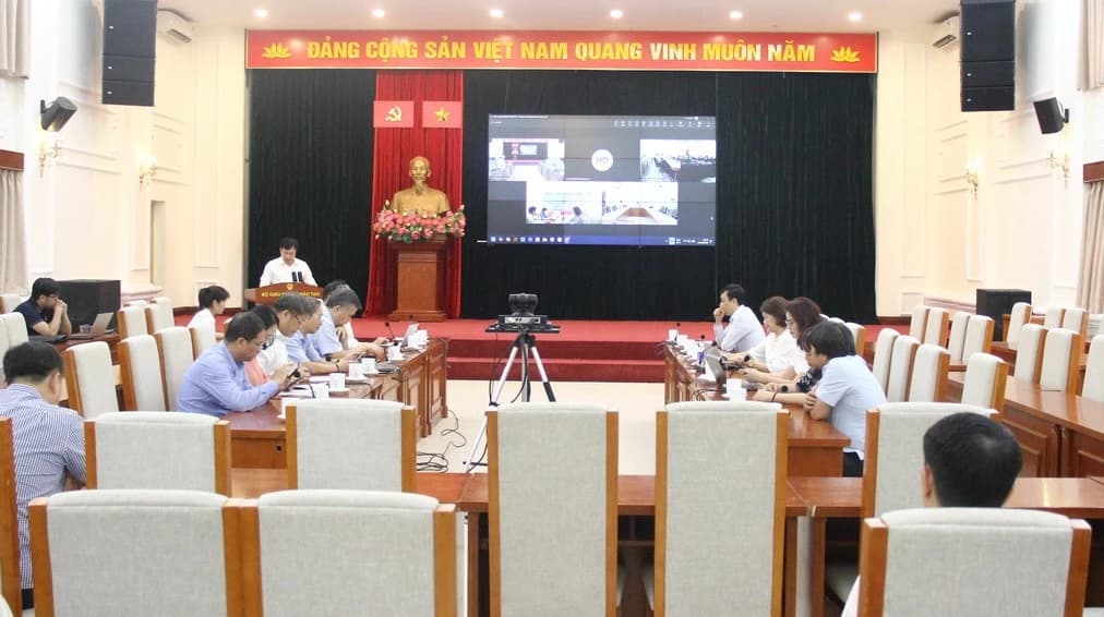 Bồi dưỡng, cập nhật kiến thức cho cán bộ cấp ủy Đảng bộ Bộ GD&ĐT