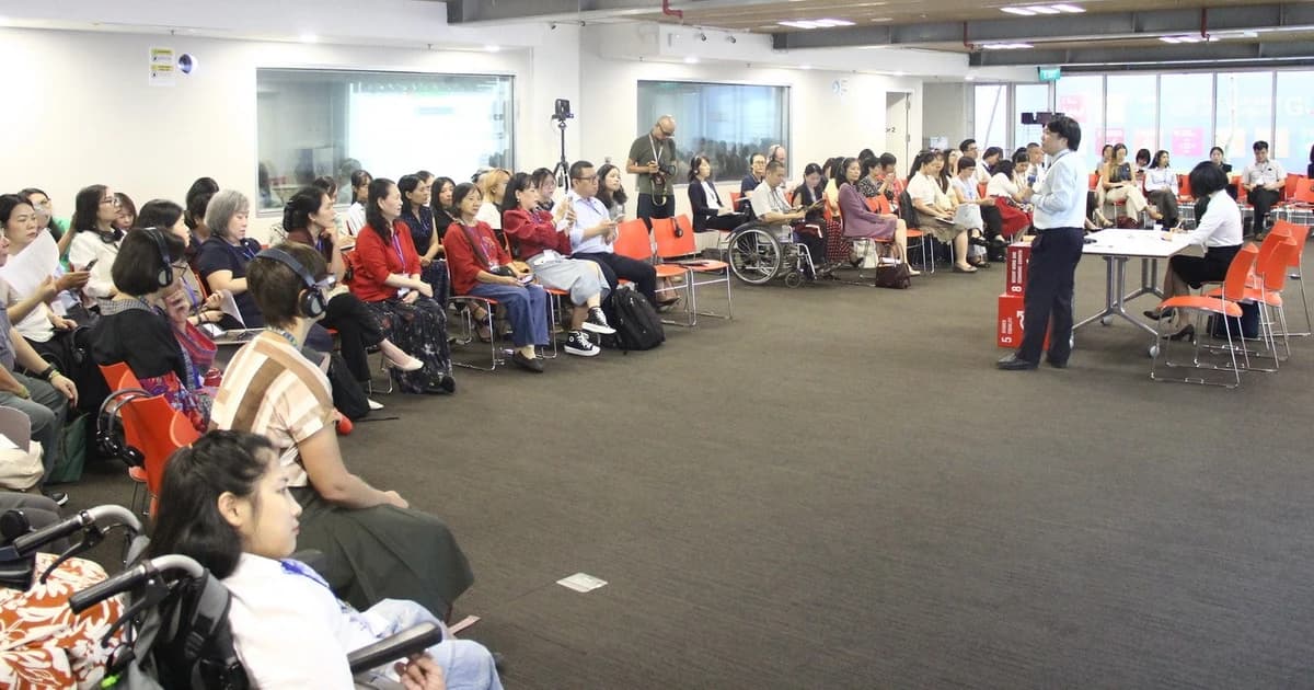 Thúc đẩy giáo dục và y tế hòa nhập cho người khuyết tật
