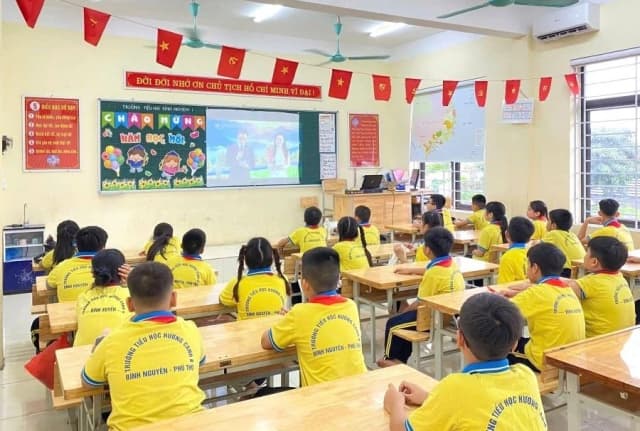 Nâng năng lực số, thúc đẩy đổi mới dạy và học ở Phú Thọ