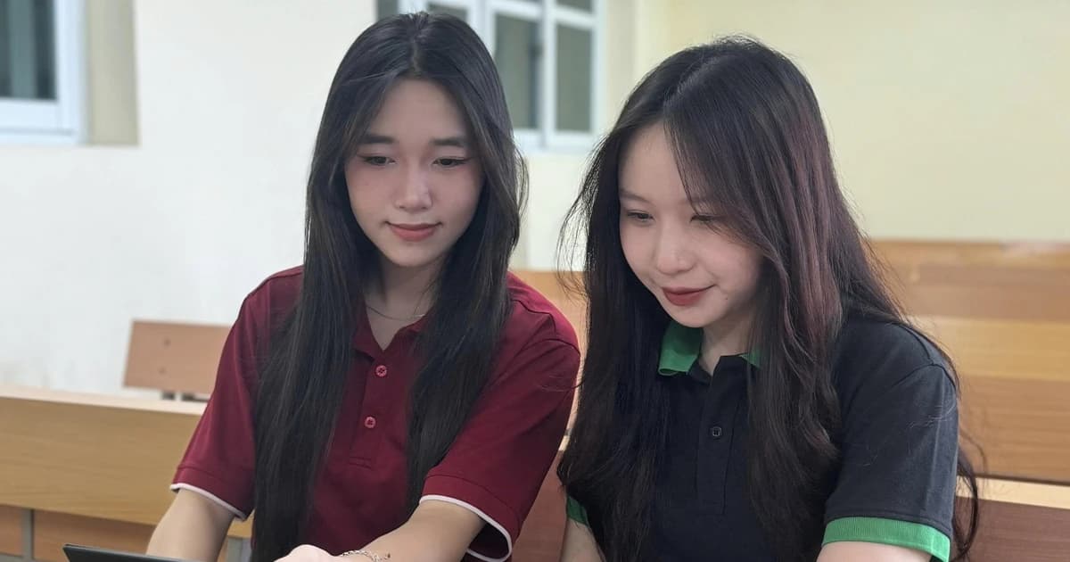 HUNRE triển khai môn thực hành chứng khoán cho sinh viên