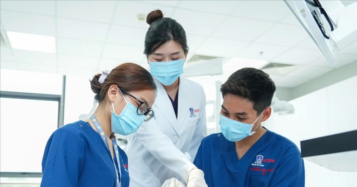 Vì sao số nguyện vọng xét tuyển đại học tăng kỷ lục, có trường tăng tới 100%?