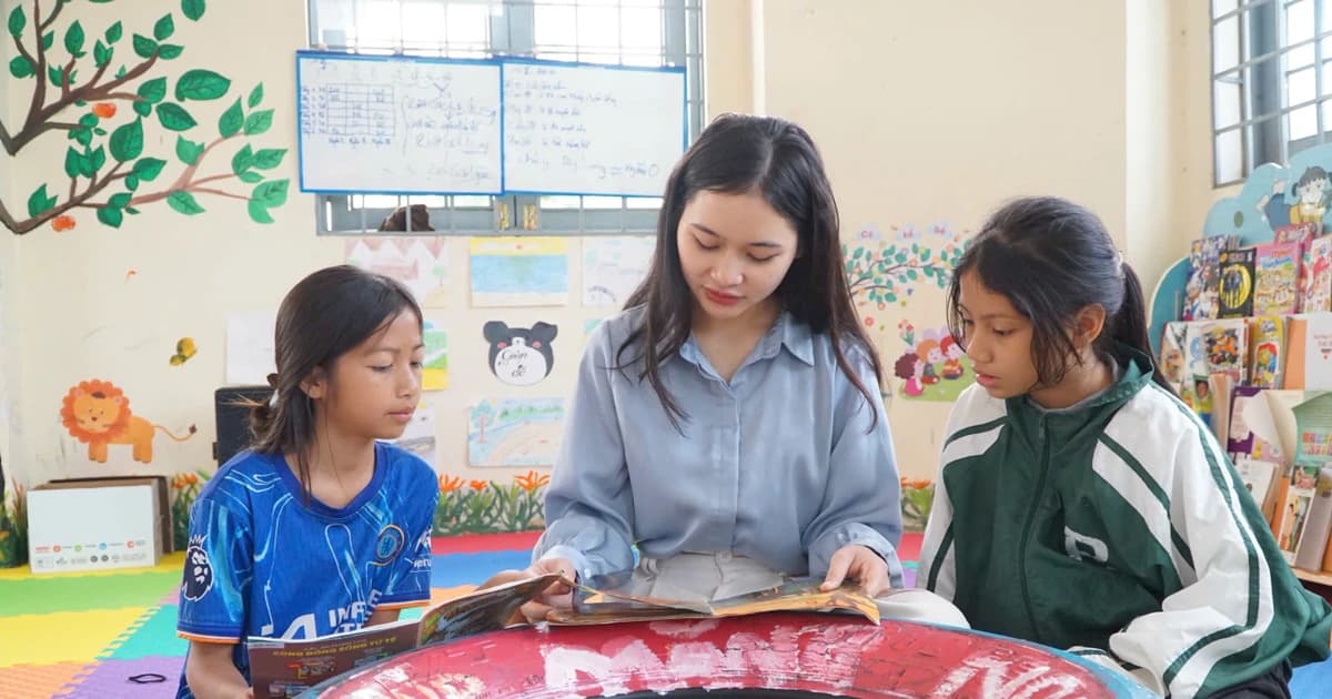 Cô giáo mầm non lớn lên từ những vòng tay cưu mang