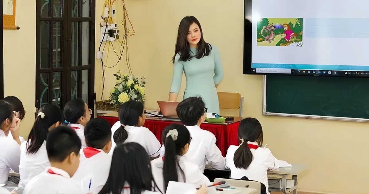 Từ trường chuẩn quốc gia đến khát vọng phát triển giáo dục Ninh Bình