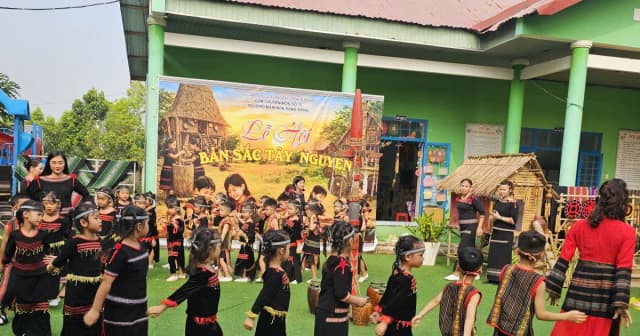 Khi STEAM ‘chắp cánh’ cho văn hóa dân tộc