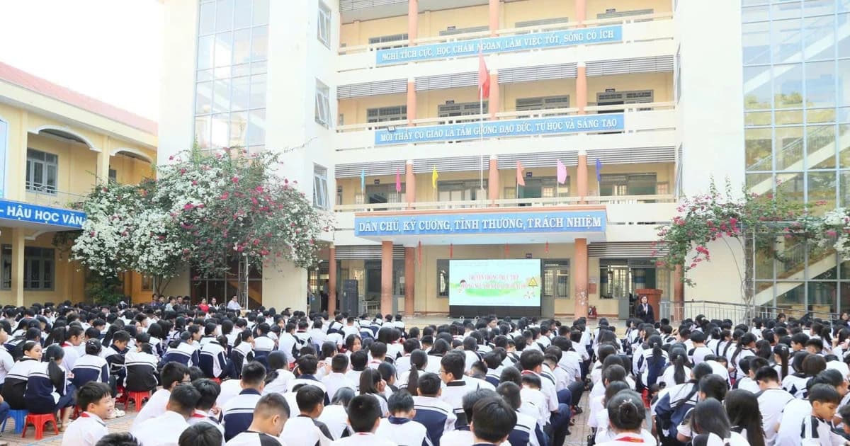 Tuyên truyền phòng chống đuối nước, bệnh dại cho học sinh Đắk Lắk
