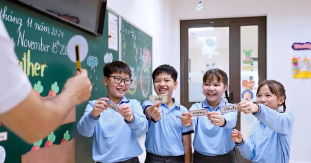 Khung pháp lý cho giáo dục tăng cường