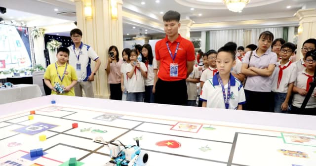 20 đội thi cùng tranh tài tại Robocon Hưng Yên lần thứ I