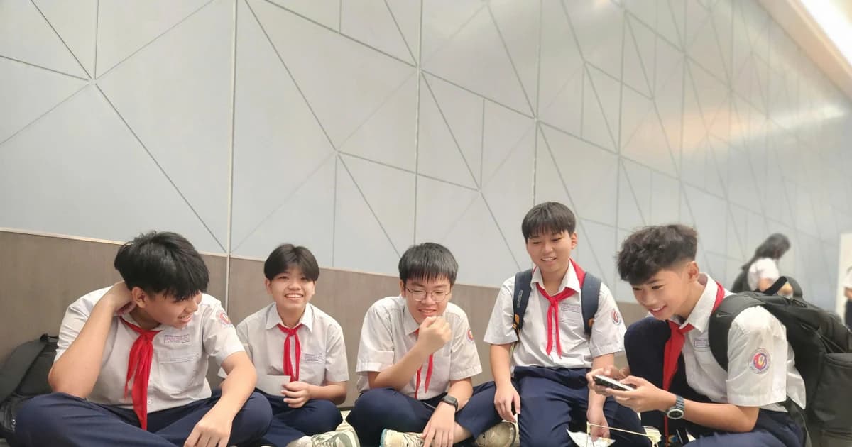 Học sinh TPHCM thích thú trải nghiệm STEM